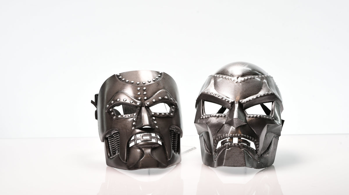 Doom - Fully Adjustable Cosplay Doctor's Face Mask Costume Replica - Prop Money Inc.